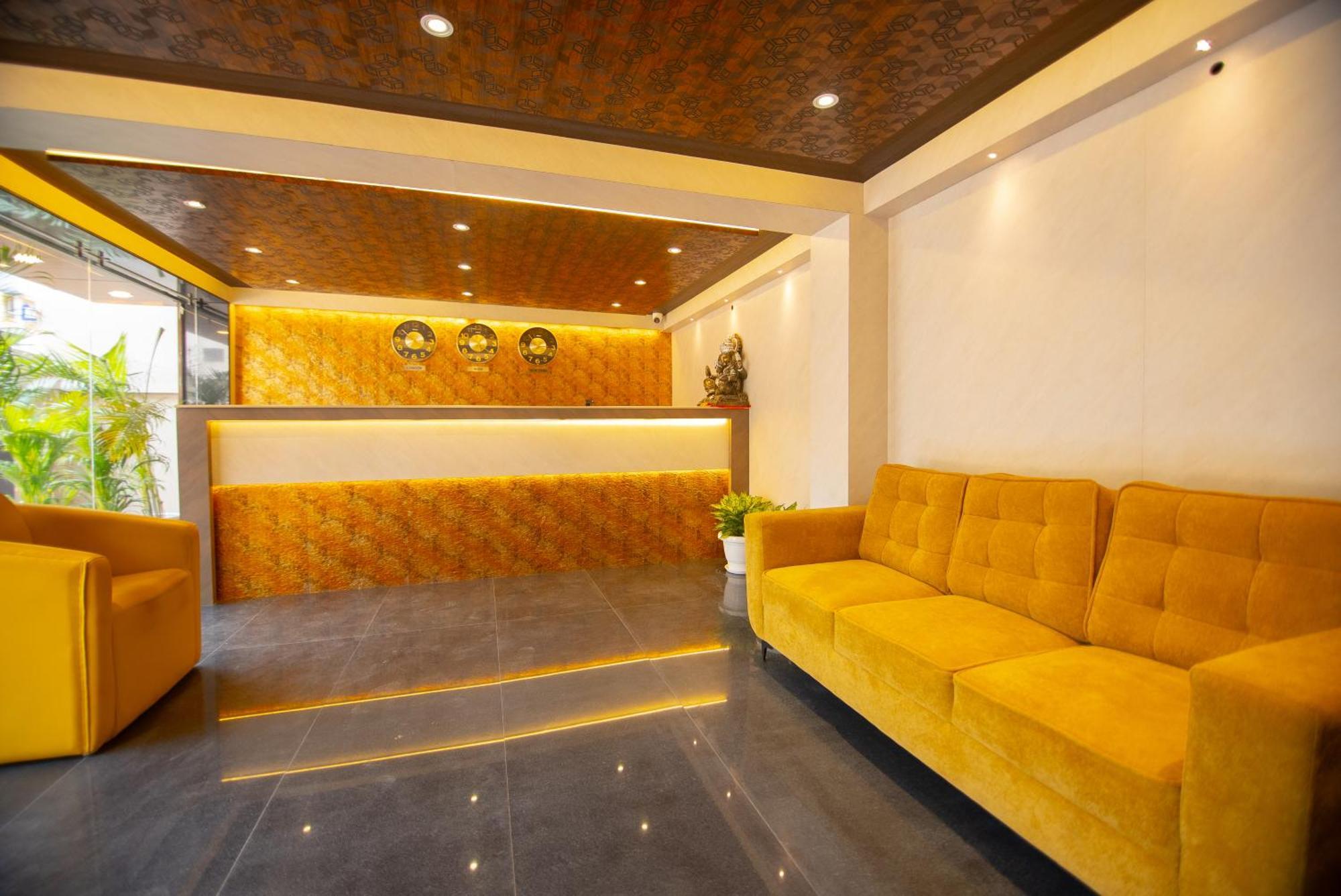 Hotel Dc Star Kolkata Bagian luar foto